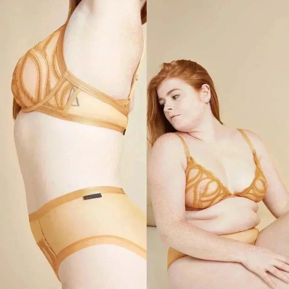 Sheer Lace Bralette & High Waist Brief Set - Gold - Picture 16 of 16